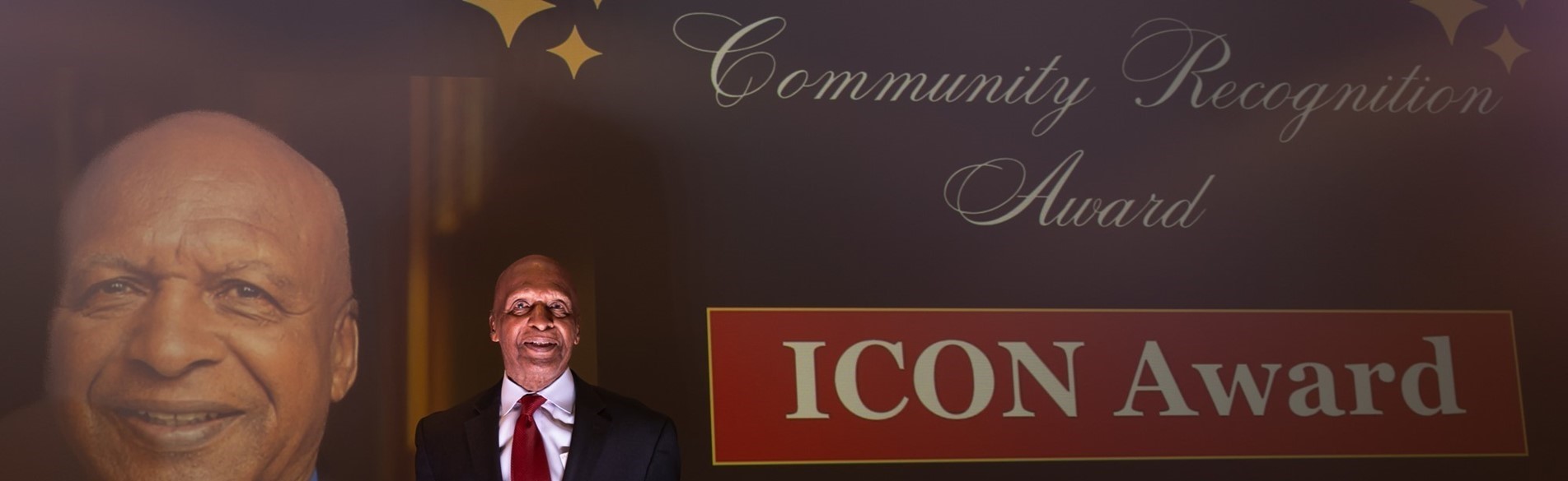Secretary of State, Jesse White receives the ICON award during first annual CRA event.